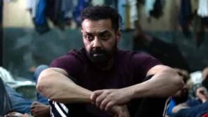 Bandar Movie Review In Hindi